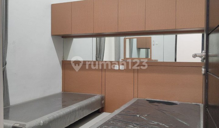 Dijual Rumah Cantik Terawat Semi Furnish Di Vpt, Malang 2
