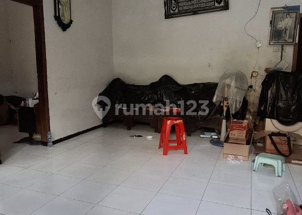 Dijual Murah Rumah 3 Kt di Jalan Satsui Tubun, Sukun Malang 2