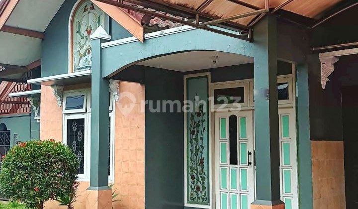 For Sale House With A Spacious And Beautiful Garden In Pbi, Araya Malang 2