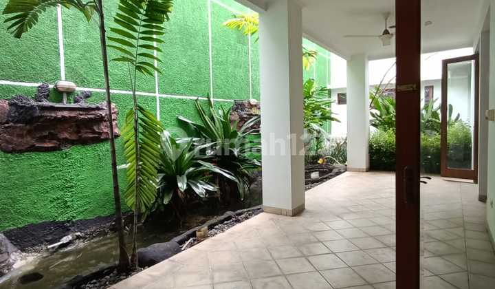 Dijual rumah di Simprug Jakarta Selatan Bagus 8