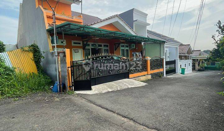 Rumah Second Dalam Komplek Strategis Dekat Fasilitas umum ciracas 2