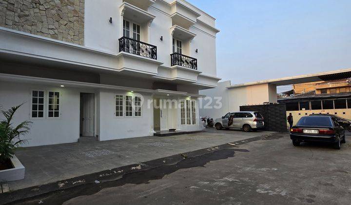 Dijual Rumah Baru Mewah Dalam Cluster Di Pondok Bambu 2