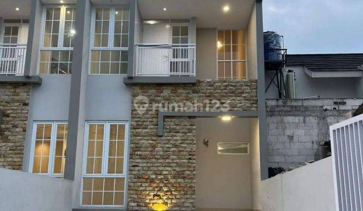 Rumah Siap Huni 2 Lantai SHM di Arcamanik kota Bandung  1