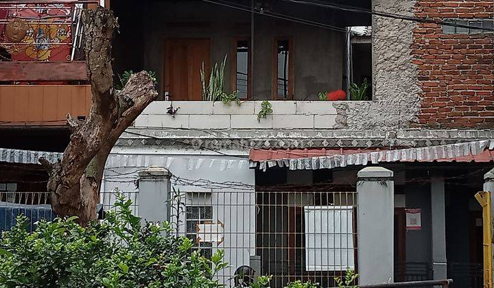 Rumah di Cisangkan Girang 2 Lantai SHM dijual Cepat Murah 1