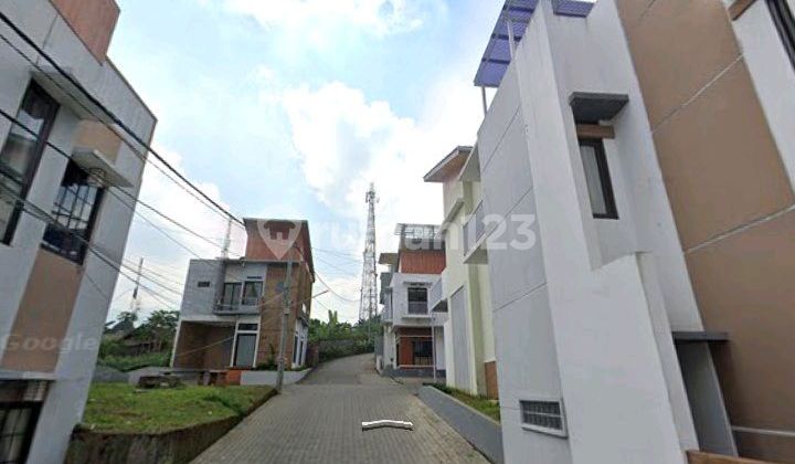 Ready to Occupy House in Nouka Village Housing Estate, Kolmas Street, North Cimahi 2