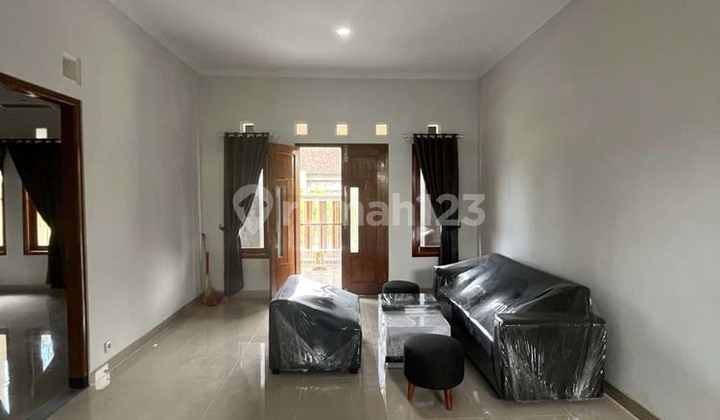 For Rent: 2-Story Semi-Furnished House with Spacious Land in Tamanmartani, Near Prambanan 2