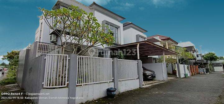 Rumah Mewah 2 Lantai Luas Jl. Gito Gati Palagan 2