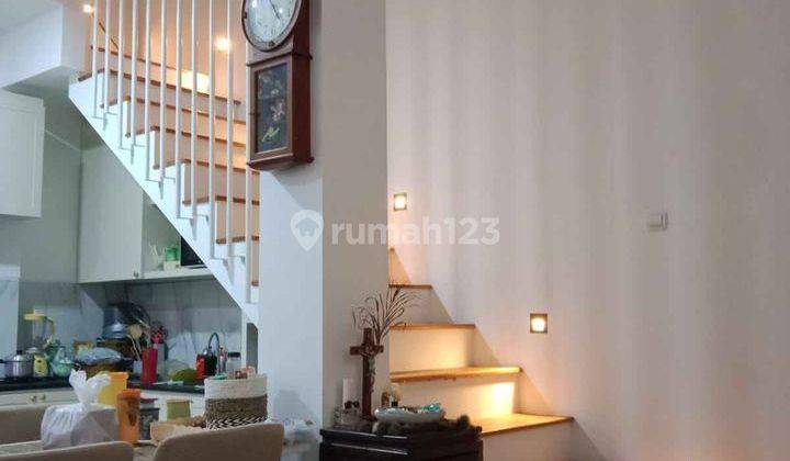 Dijual Rumah Mewah 2 Lantai Full Furnished Griya Arga Permai 2