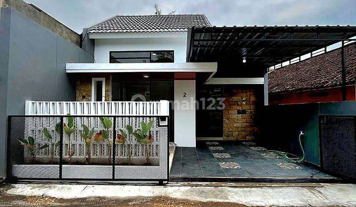 Rumah Minimalis Modern di Tirtoadi Mlati Sleman 2