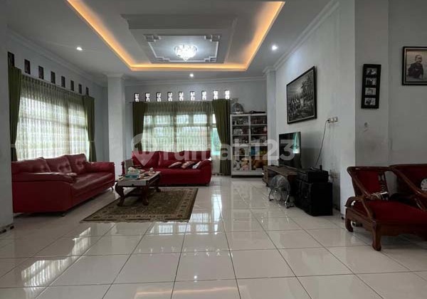 Dijual Rumah Luas dengan Kolam Renang Umum Cocok untuk Villa Hunian & Investasi Liburan 2