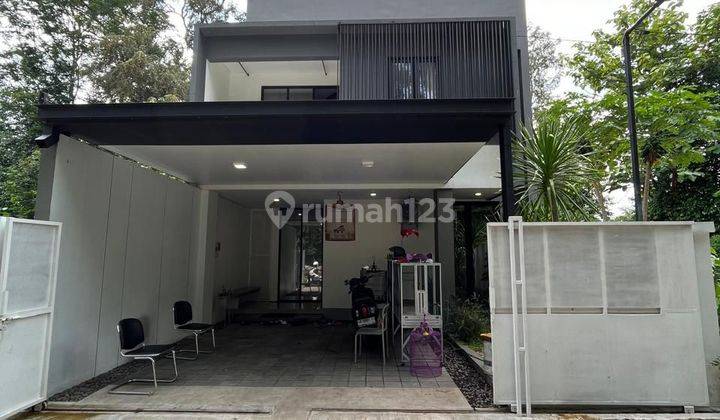 Rumah 2 Lantai Modern Kontemporer Dkt Jogjabay 2