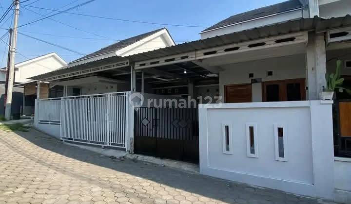 Rumah Minimalis Siap Huni Dekat Kampus Uad Giwangan 2