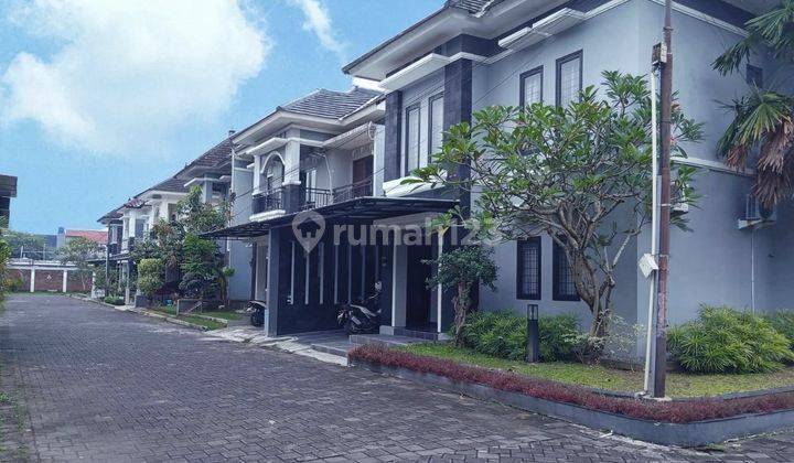 DIJUAL RUMAH MEWAH FULL FURNISHED DALAM CLUSTER PERUMAHAN DI CONDONGCATUR 2