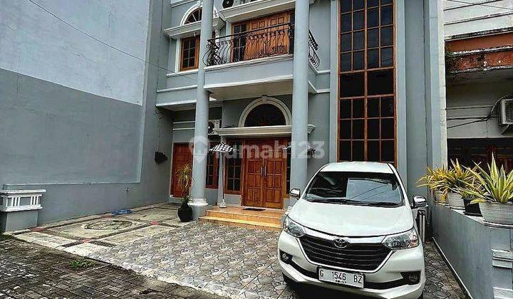 Rumah Mewah Klasik Dengan Private Pool Dkt Rsa Ugm 1