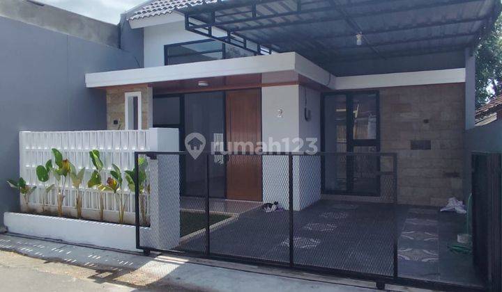 Rumah Cantik Minimalis Modern Cebongan Sleman 1