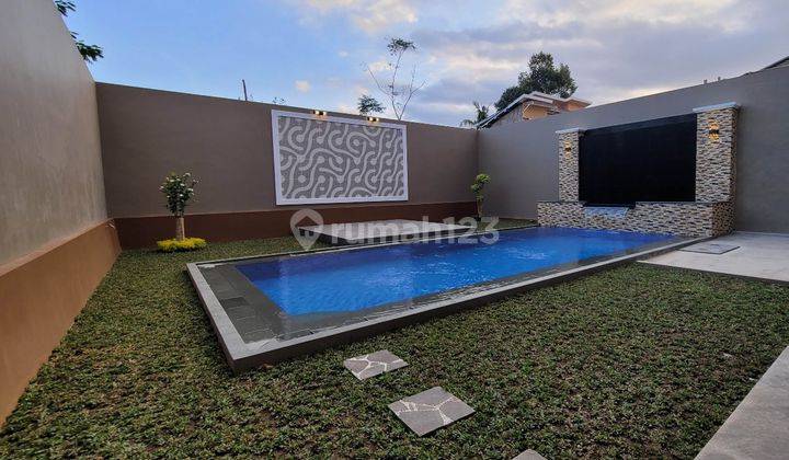 Rumah Luxury Pool Villa 2 Lantai Purwomartani 2