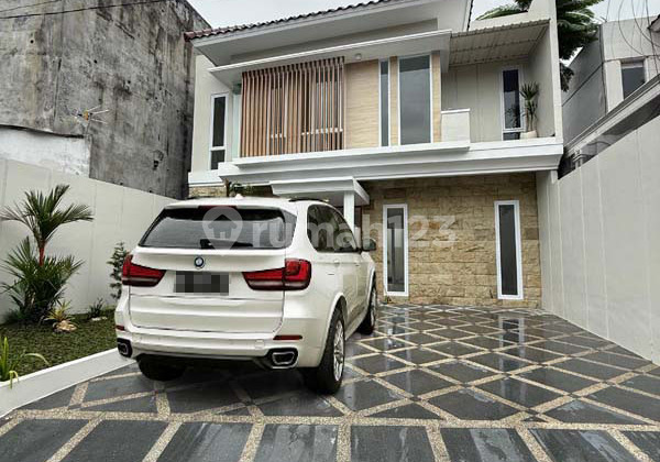 Rumah Exclusive 2 lantai dekat Hyatt Palagan Rumah Exclusive 2 lantai dekat Hyatt Palagan