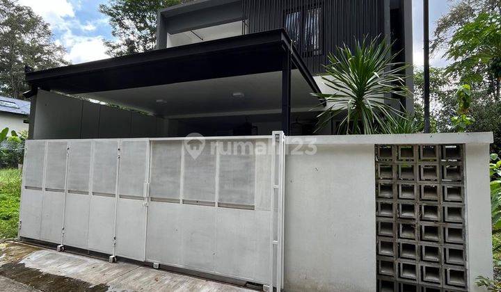 Rumah 2 Lantai Desain Modern Utara Jogjabay 2