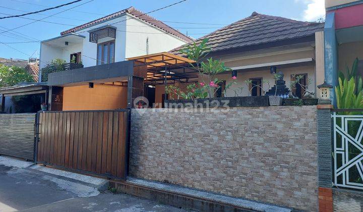 Rumah Cantik Berada Dilingkungan Perumahan Denpasar Utara  1