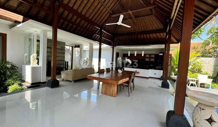 Beautiful Fantastic Villa With Sweet Garden In Sanur 2