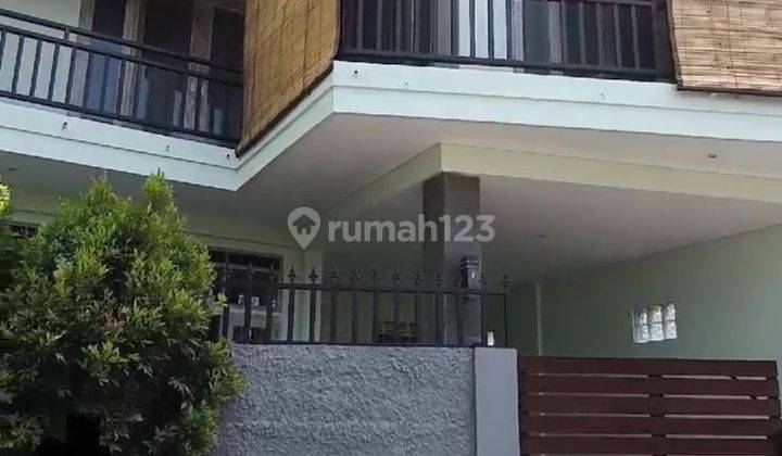 Rumah Lantai 2 Kerobokan 1