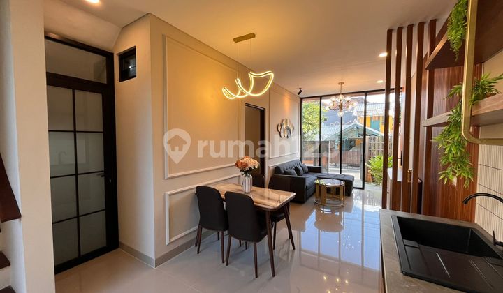 Buana Raya Luxury House Buana Raya Luxury House