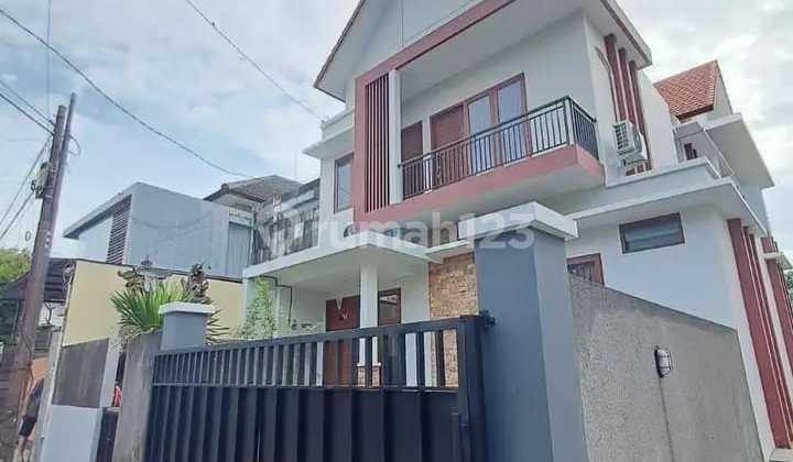 House for Rent in Renon