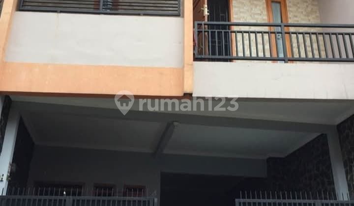 Quick Sale: Minimalist 2-Story House in Sayap Supratman