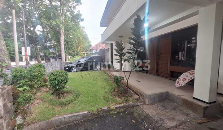 For Sale Nice Strategic Prime House in Riau Bandung Wing