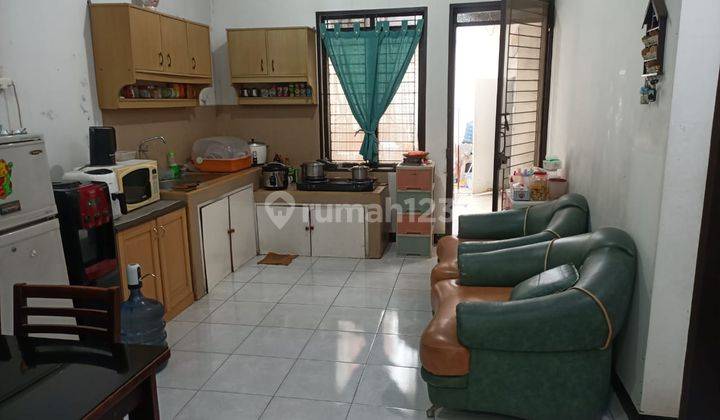 Rumah Taman Holis Startegis Bagus Murah 2