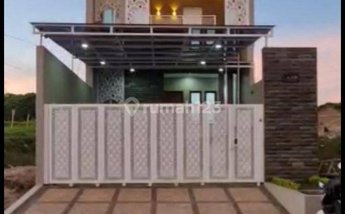 Dijual Rumah Baru Full Furnished + Kolam Renang di Budi Indah Setiabudi 2