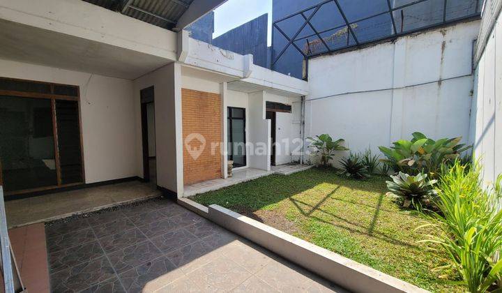 Disewakan Rumah Cocok Untuk Kantor Cafe Di Sayap Dago 1
