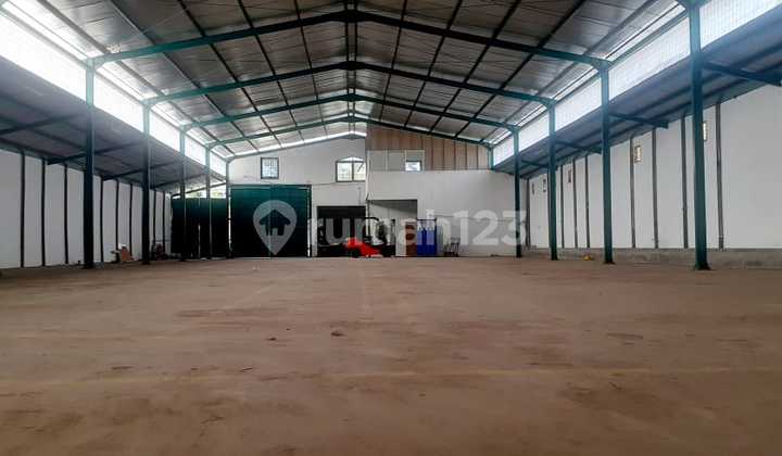 For Rent Clean Strategic Warehouse Cheap Sayap Pasir Koja Bandung For Rent Clean Strategic Warehouse Cheap Sayap Pasir Koja Bandung