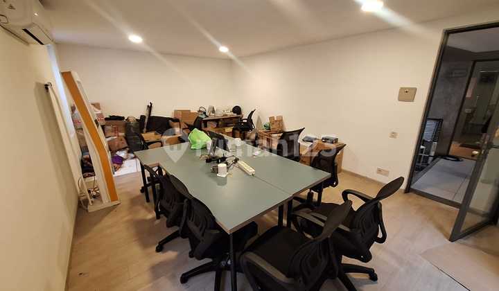 Disewakan Kantor/Ruang Usaha Startegis Sayap Riau Bandungsiap Pakai Disewakan Kantor/Ruang Usaha Startegis Sayap Riau Bandungsiap Pakai