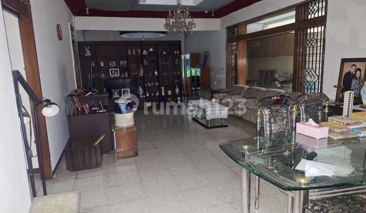 Disewakan Rumah/Ruang Usaha Sayap Riau Sangat Strategis