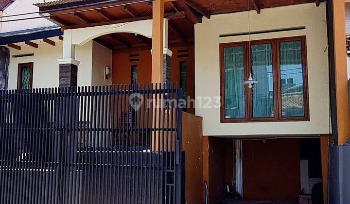 Dijual Murah Rumah Semi Furnished Di Kompleks Turangga 1