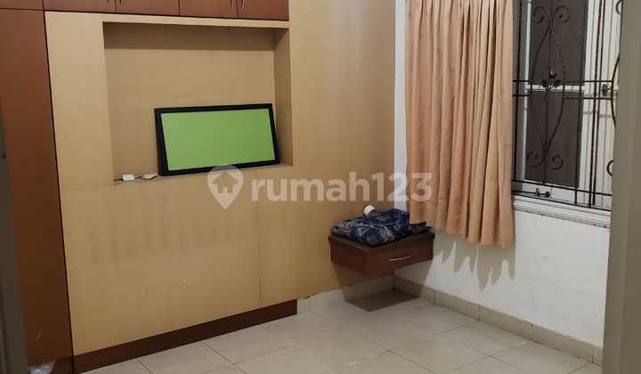 Good Strategic Rental House, Sayap Karapitan, Bandung. Good Strategic Rental House, Sayap Karapitan, Bandung.