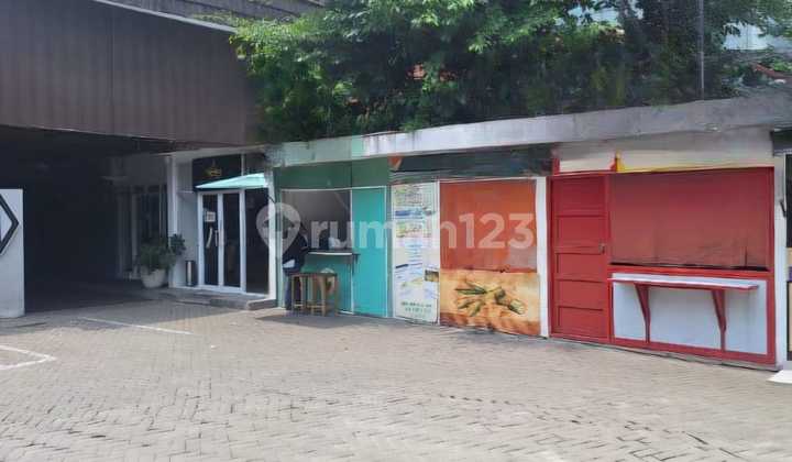 For rent: Strategic Business Space on Main Road Riau