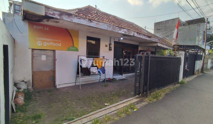 Dijual Rumah Dekat Stasiun Bandung Kebon Kawung Masuk Mobil 1