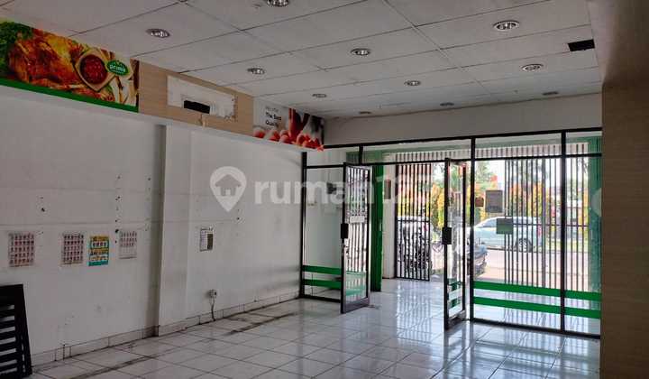 For Sale: Main Road Shophouse, Mekar Wangi Complex, Strategic Location, Bandung 1