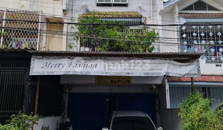Dijual Ruko 3 Lantai di Taman Duta Mas Jakarta Barat 030