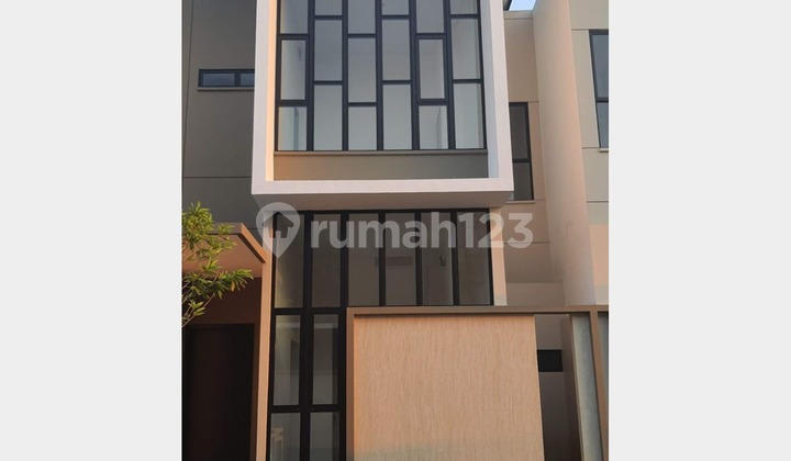 For Rent: Semayang Cluster House Semi Furnished (027) For Rent: Semayang Cluster House Semi Furnished (027)
