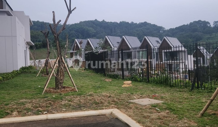 Dijual Cepat Cluster Premium Pinewood Hook Summarecon Bogor (012) 2