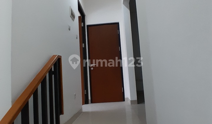 Turun Harga Rumah di Cluster Jura Metland Menteng SHM (004)