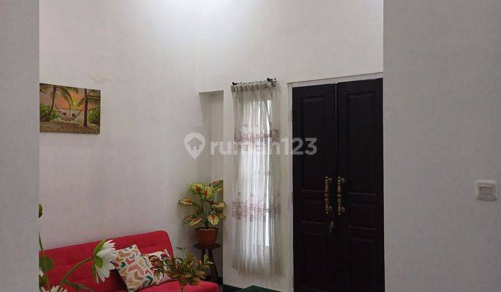 Dijual Murah Rumah 2.5 Lantai Hadap Utara Dekat Gerbang Tol Cibubur, Ciracas, Jakarta Timur 004 1