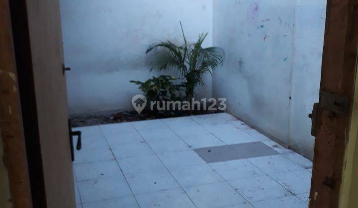 RUMAH MURAH, JALAN LEBAR 2 MOBIL, STRATEGIS, DEKAT FASILITAS UMUM DI KOMPLEKS WALIKOTA JAKARTA UTARA (038)  2