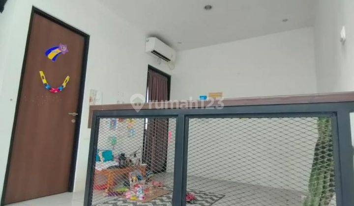 RUMAH MURAH 2set lantai   Di Jakarta Selatan, bebas banjir,, lokasi strategis 2