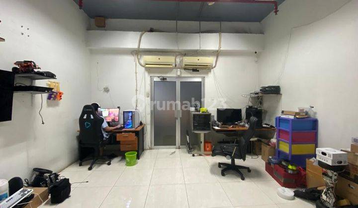DIJUAL UNIT UNTUK USAHA, DEKAT KOLAM RENANG, STRATEGIS, LOKASI BAGUS, BISA UNTUK RESTO, CAFFE, KANTOR DLL DI ASTON MEDITERANIA ANCOL 1