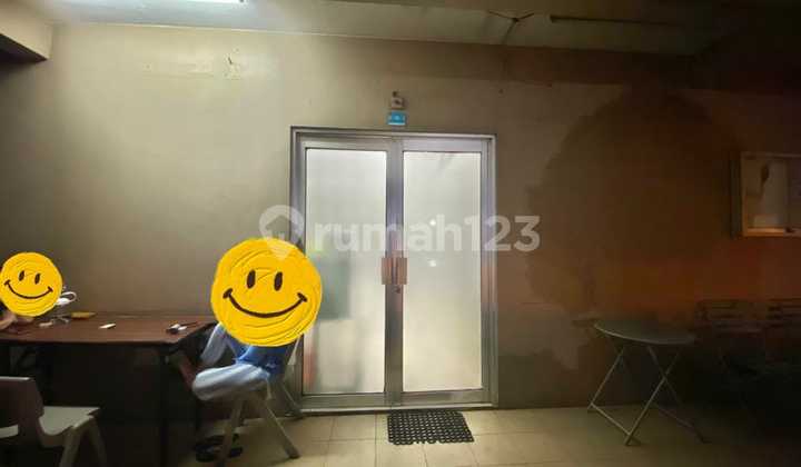 DIJUAL UNIT UNTUK USAHA, DEKAT KOLAM RENANG, STRATEGIS, LOKASI BAGUS, BISA UNTUK RESTO, CAFFE, KANTOR DLL DI ASTON MEDITERANIA ANCOL 3