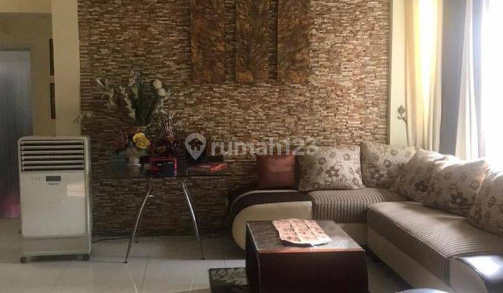 Rumah siap huni, 2 lantai , 4 kamar, strategis, hadap timur, di kelapa gading jakarta utara 2